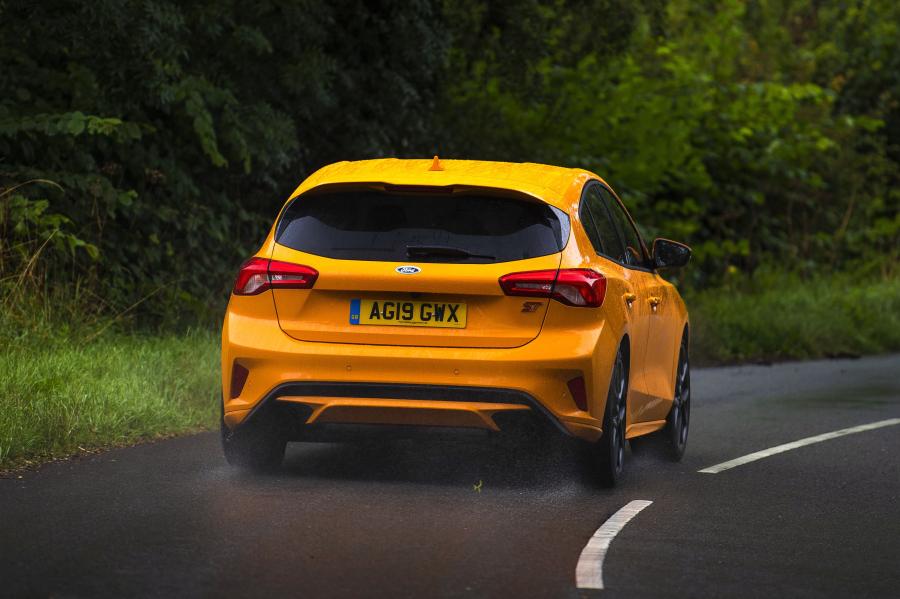  Ford Focus ST 2019 года  (UK) (фото 10 из 11)